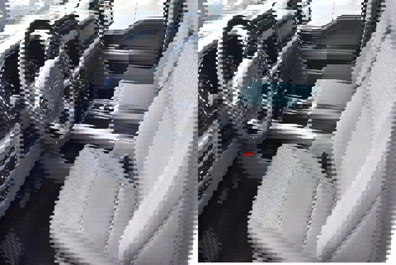 Certified 2022 Ford F150 XLT w/ Equipment Group 302A High image 8