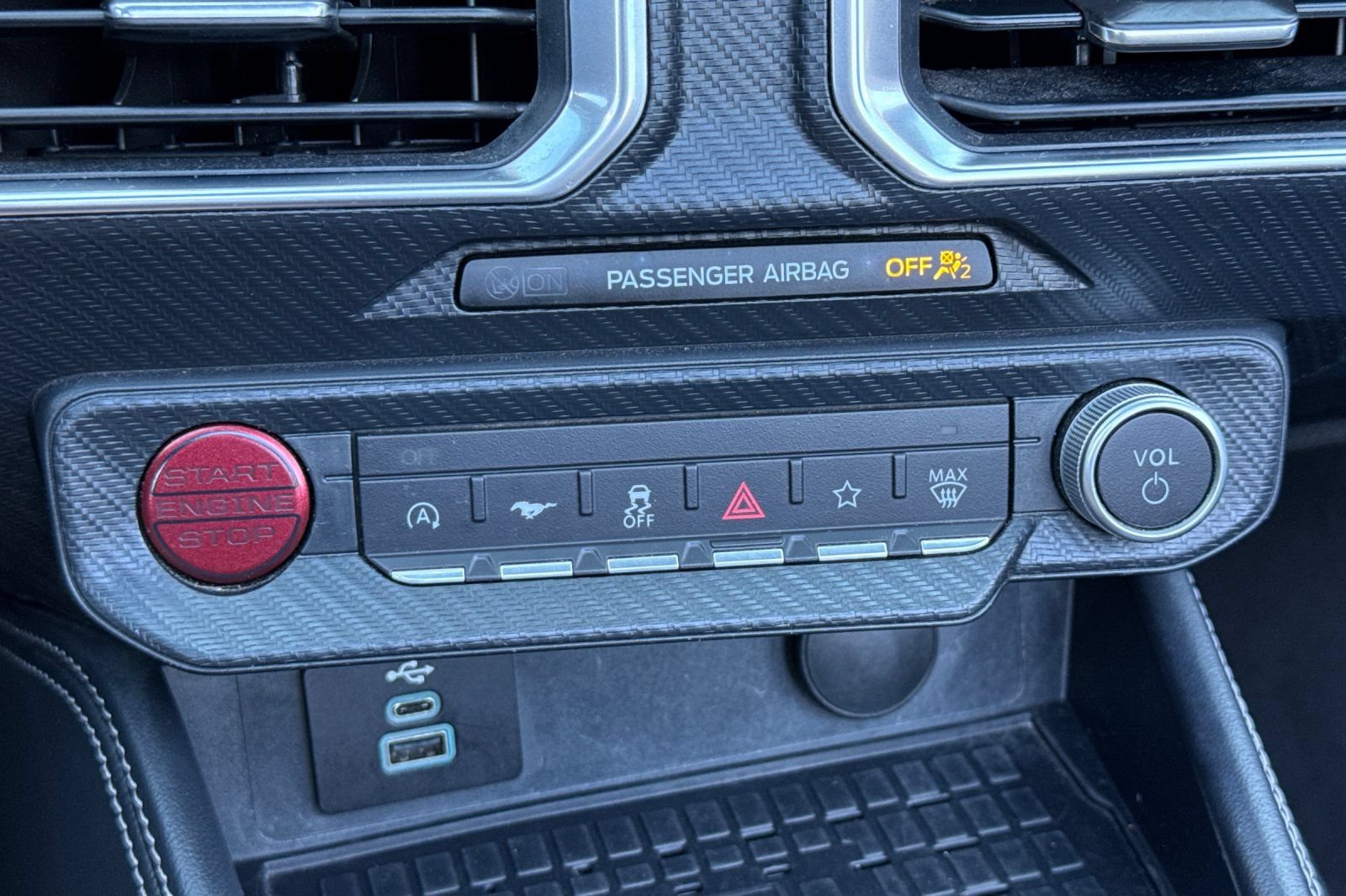Certified 2024 Ford Mustang Premium RWD image 21