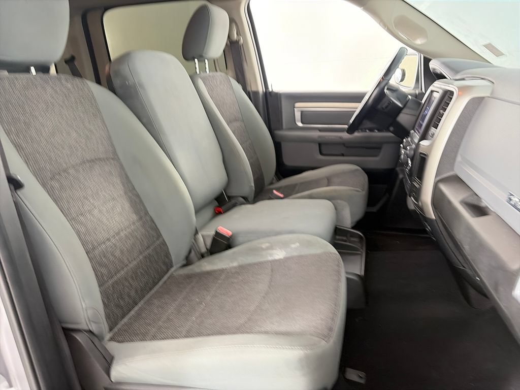 Used 2019 RAM 1500 Big Horn RWD image 30