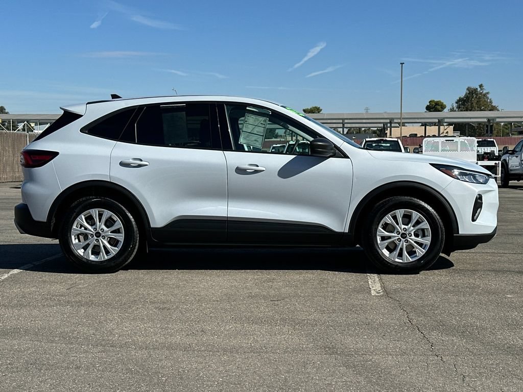 Certified 2025 Ford Escape Active FWD image 2