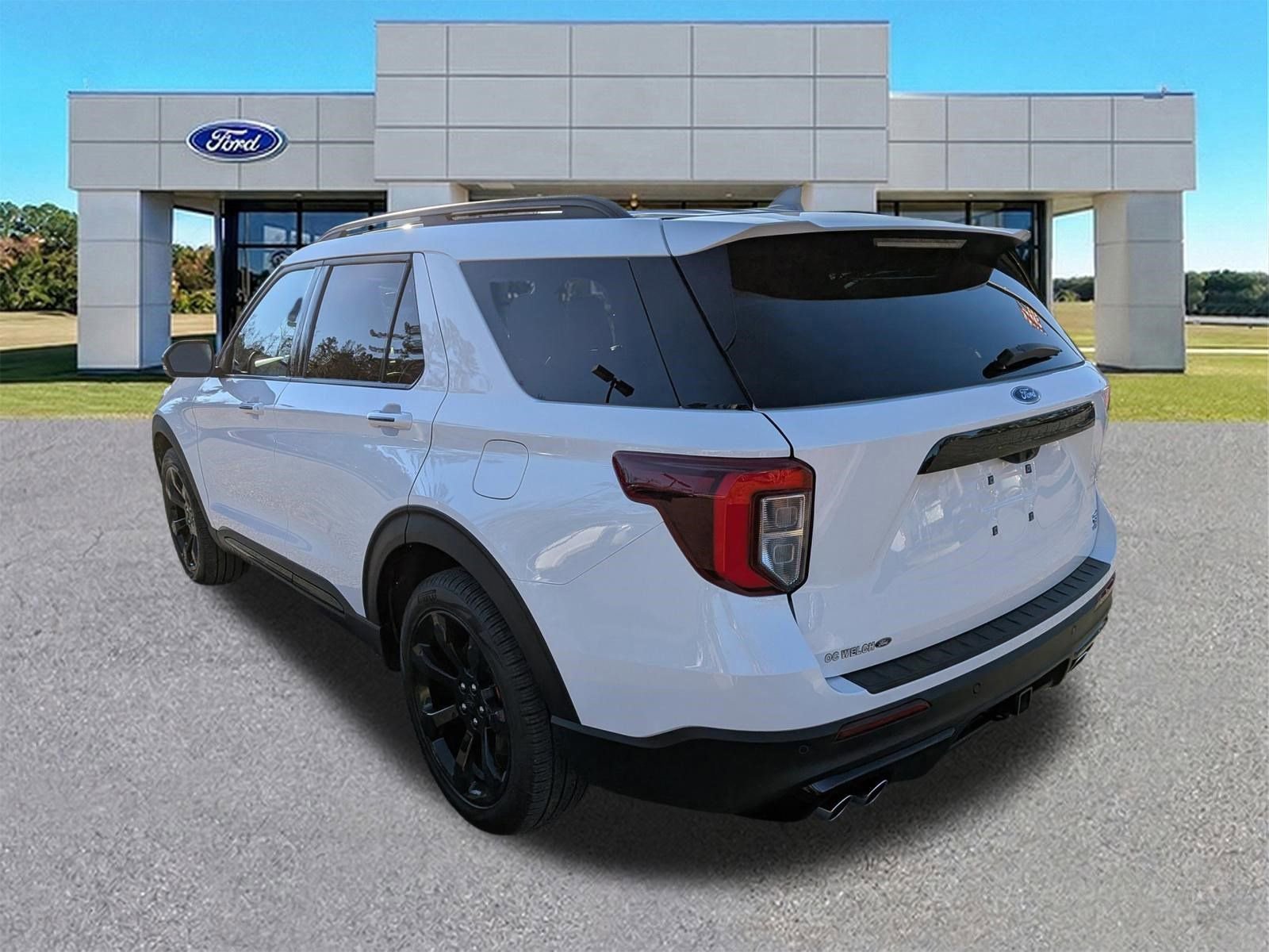 Certified 2024 Ford Explorer ST w/ Equipment Group 401A image 3