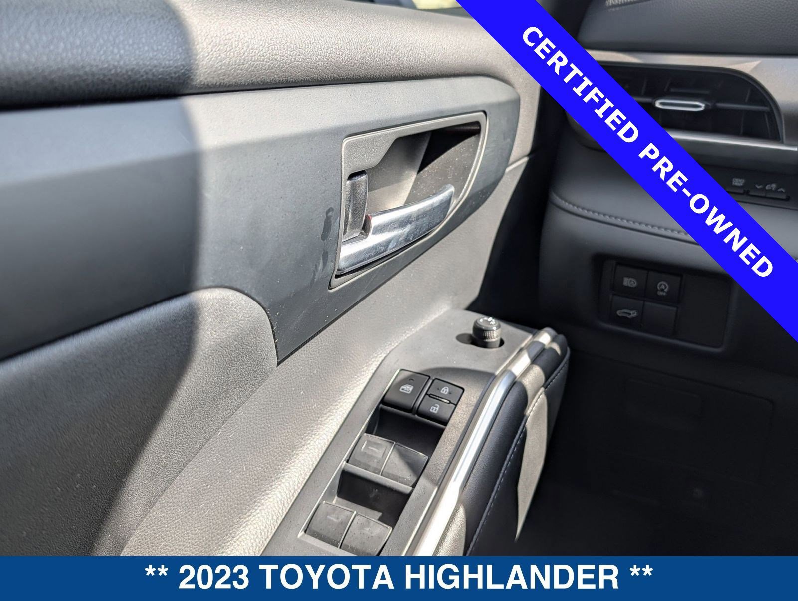 Used 2023 Toyota Highlander XLE image 25