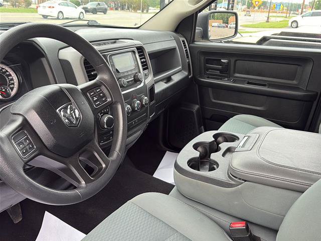 Used 2019 RAM 1500 Express AWD/4WD image 17