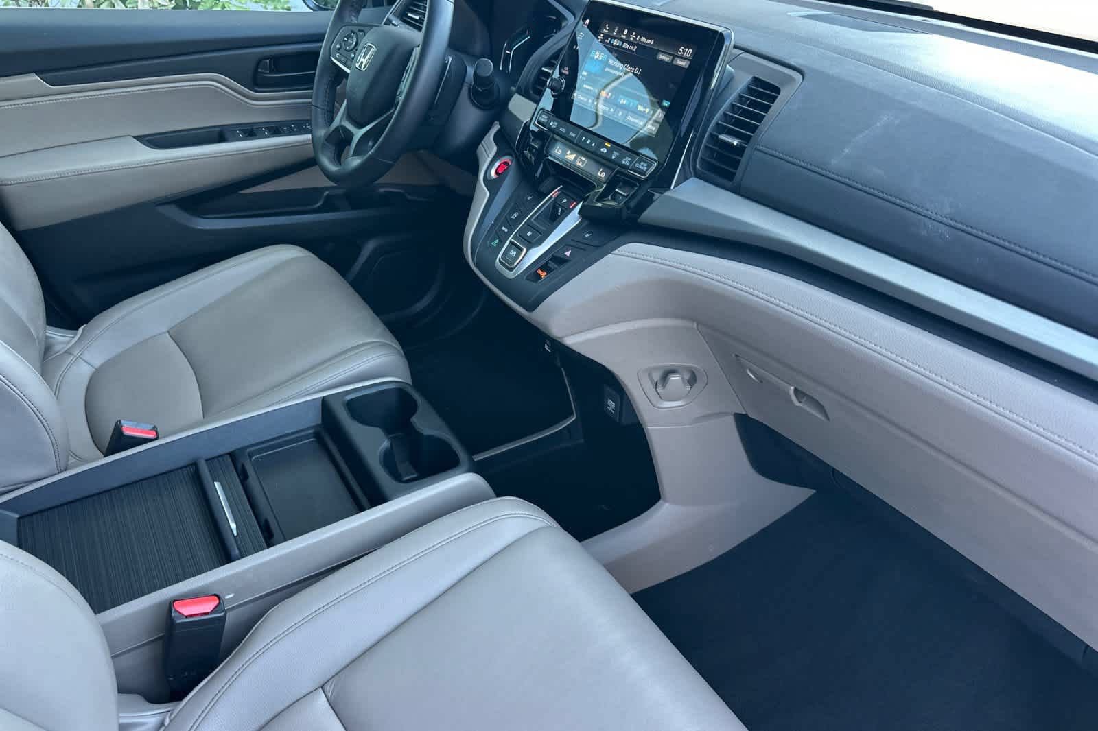 Used 2023 Honda Odyssey EX-L image 18