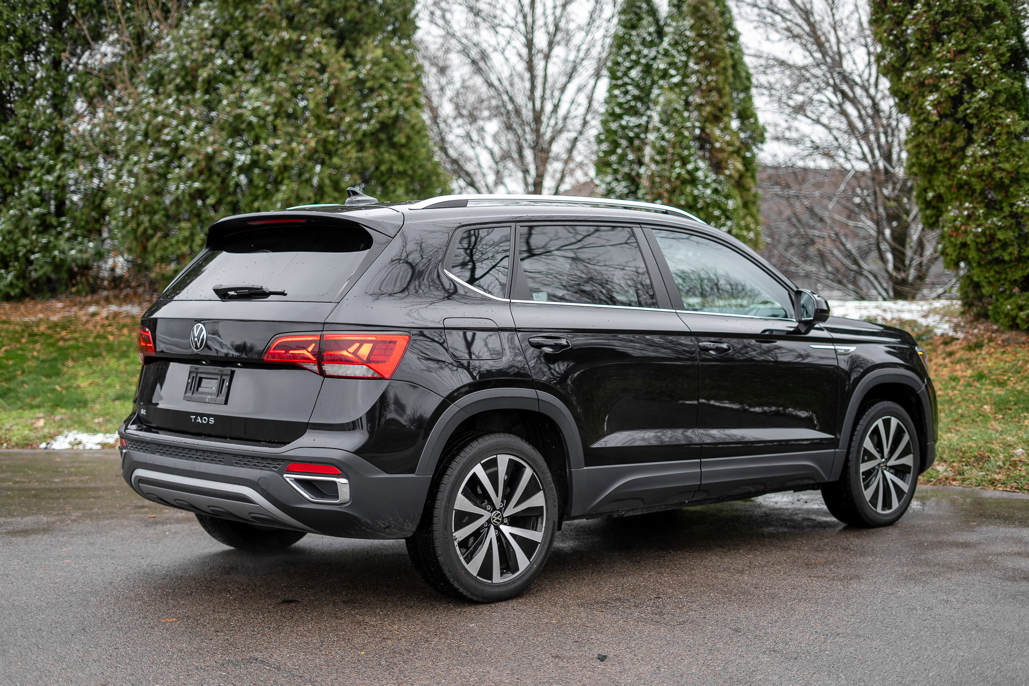 Used 2023 Volkswagen Taos SE image 5