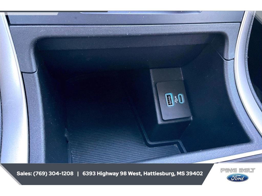 Certified 2023 Ford Edge SE image 24