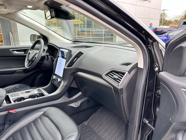 Certified 2022 Ford Edge SEL w/ Convenience Package AWD/4WD image 56