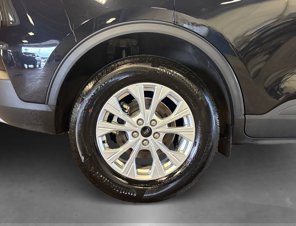 Certified 2025 Ford Escape Active image 18