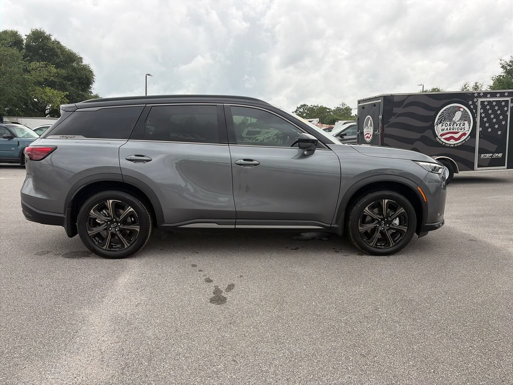 Used 2026 INFINITI QX60 Autograph w/ Dark Cargo Package AWD/4WD image 8