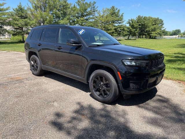 Used 2024 Jeep Grand Cherokee L Altitude AWD/4WD image 33