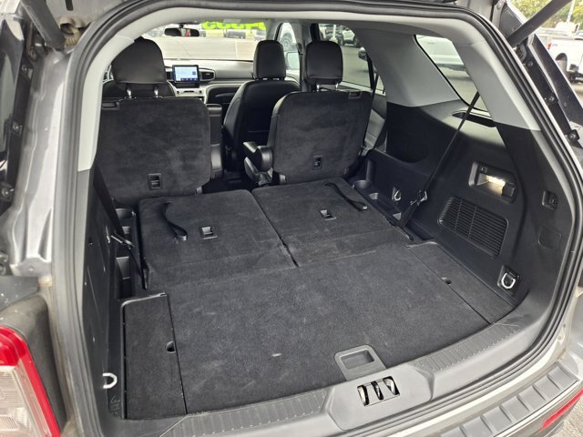 Certified 2024 Ford Explorer XLT w/ Equipment Group 202A RWD image 27