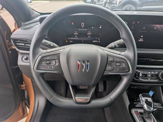 Used 2024 Buick Envista Sport Touring FWD image 18