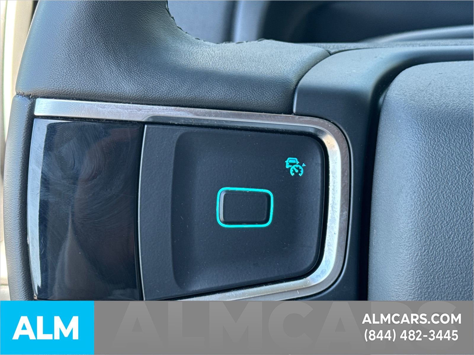 Certified 2025 Ford Expedition Active image 32