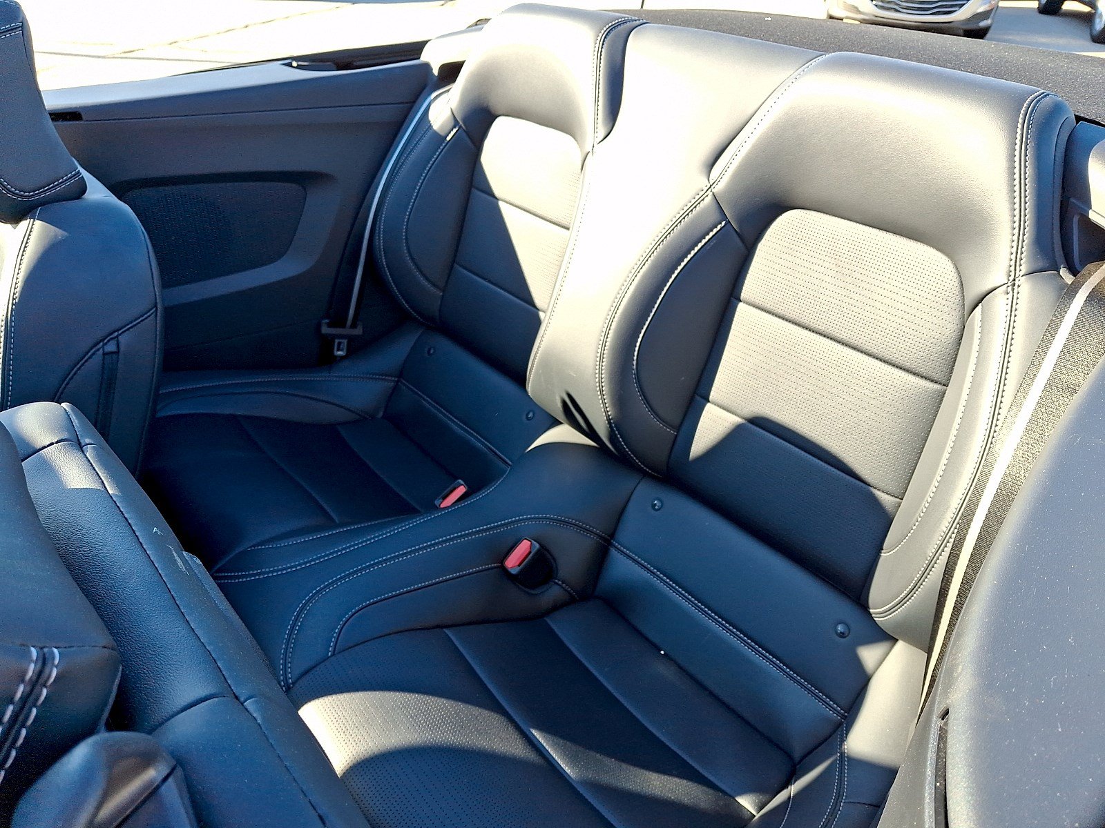 Certified 2025 Ford Mustang GT Premium RWD image 9