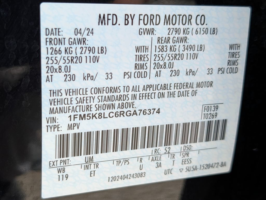 Certified 2024 Ford Explorer King Ranch w/ Technology Package AWD/4WD image 32