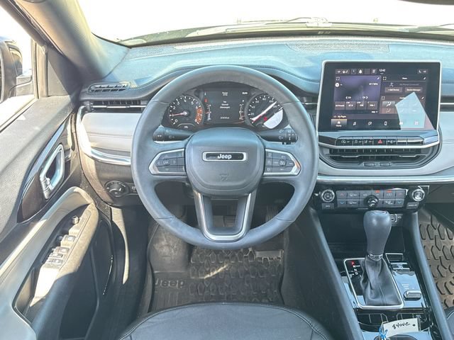 Used 2023 Jeep Compass Limited AWD/4WD image 14