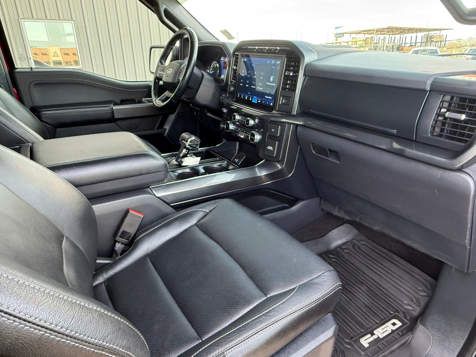 Certified 2022 Ford F150 XLT w/ Equipment Group 302A High image 18