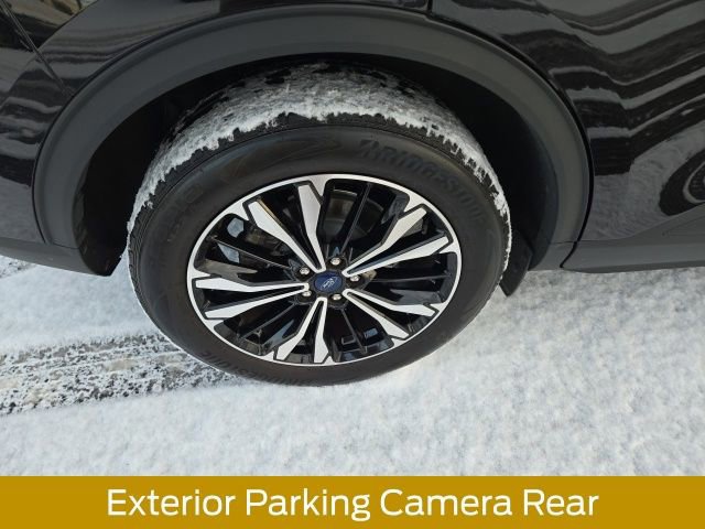 Certified 2022 Ford Escape SE w/ SE Sport Appearance Package image 13