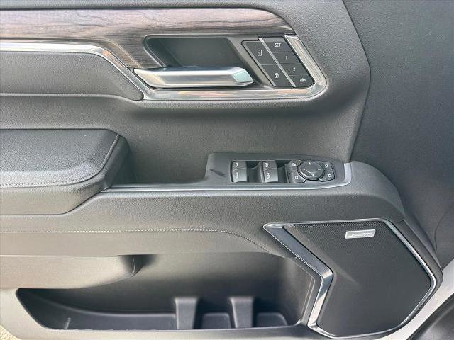 Used 2023 Chevrolet Silverado 1500 LTZ w/ LTZ Convenience Package II image 18