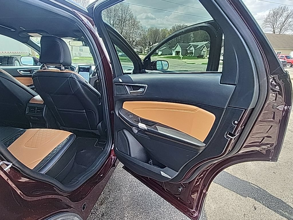 Certified 2024 Ford Edge Titanium w/ Titanium Elite Package AWD/4WD image 9