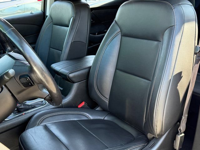 Used 2019 Chevrolet Traverse LT FWD image 9