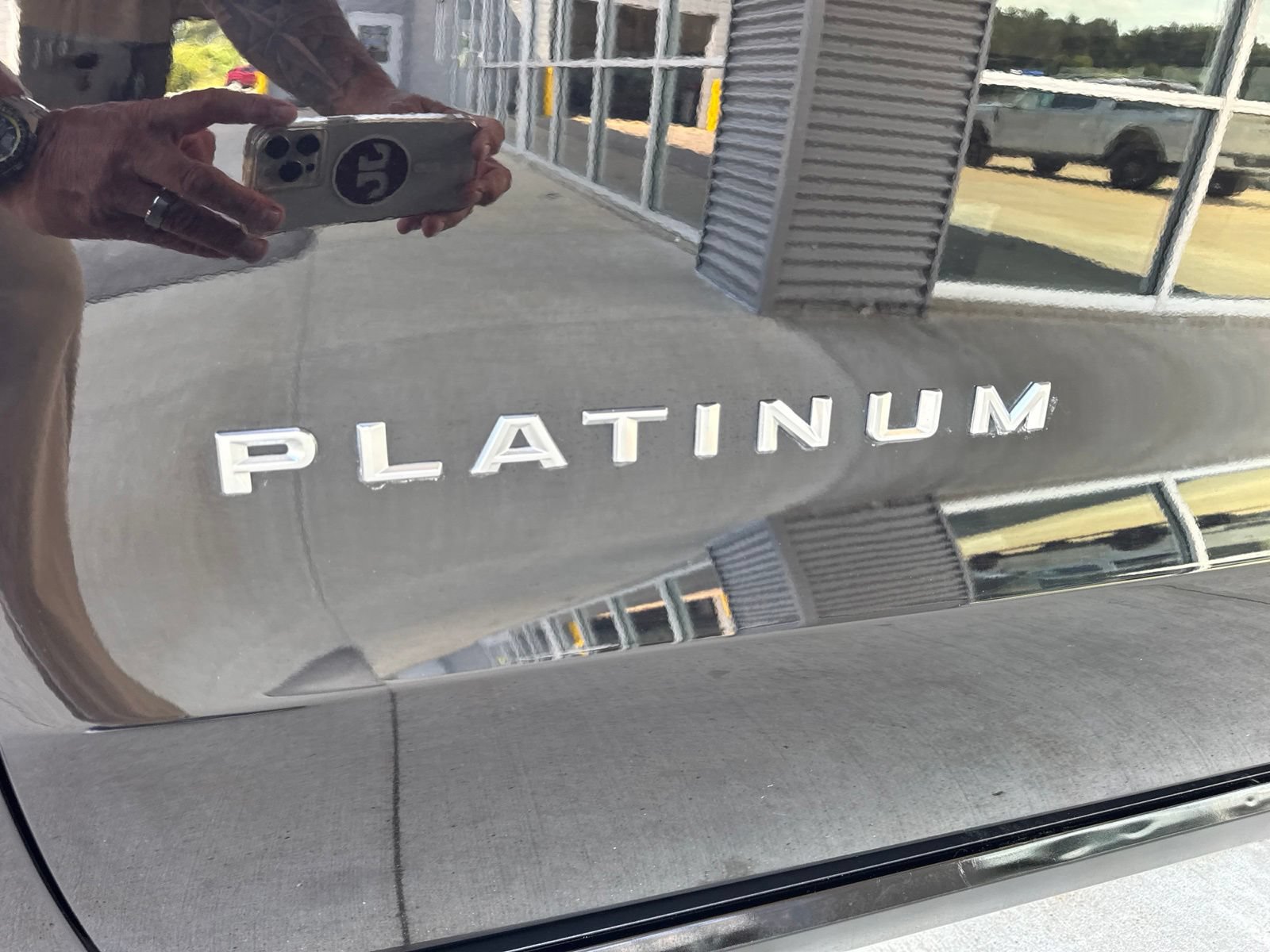 Certified 2025 Ford Expedition Platinum w/ Driver's Package AWD/4WD image 15