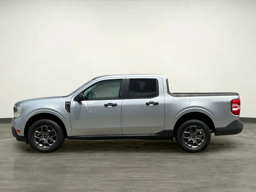 Certified 2022 Ford Maverick XLT w/ Equipment Group 300A Standard AWD/4WD image 3