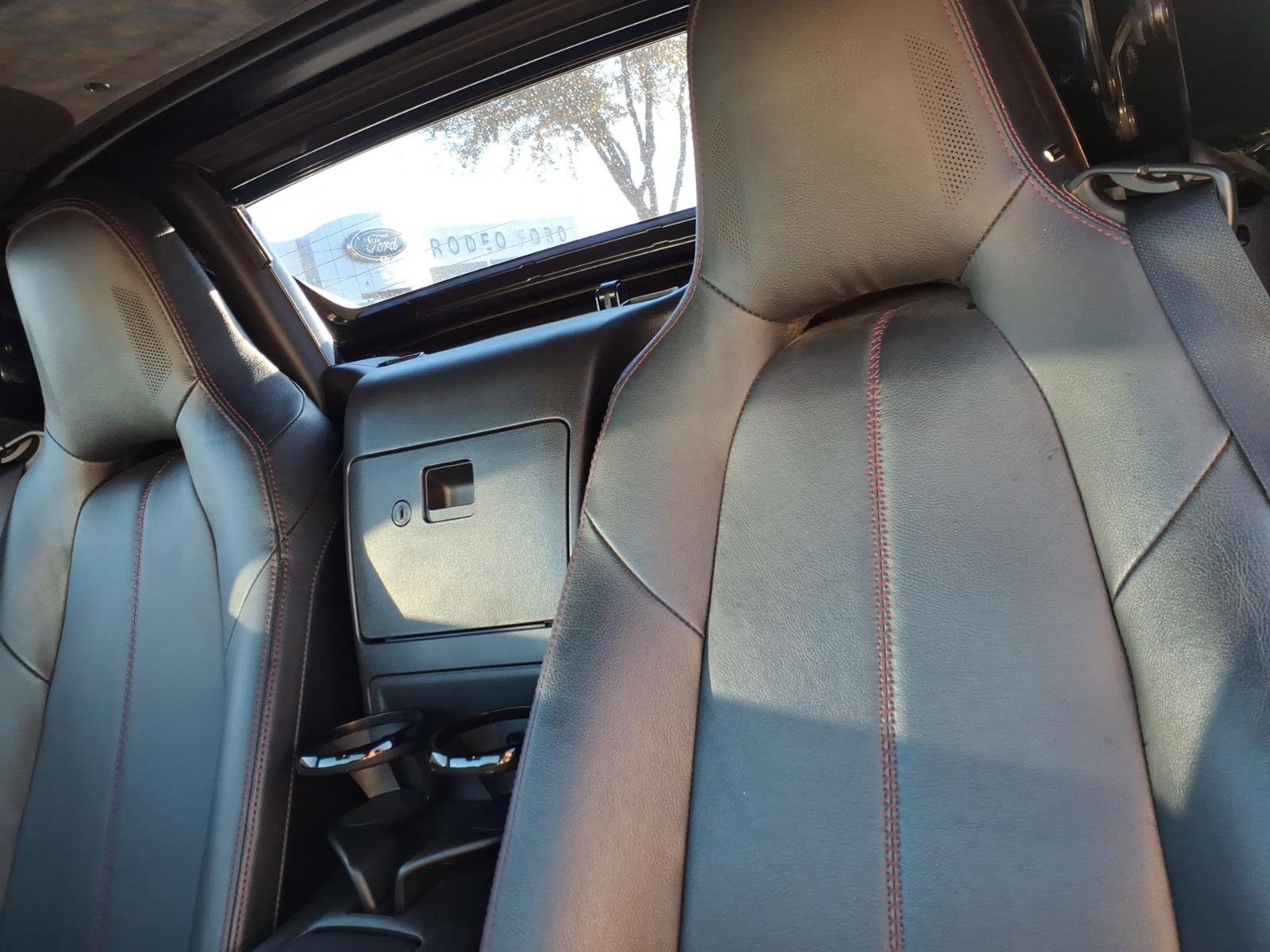 Used 2019 MAZDA MX-5 Miata RF Grand Touring image 11