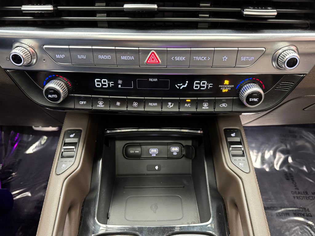 Used 2021 Kia Telluride SX w/ Towing Package FWD image 20