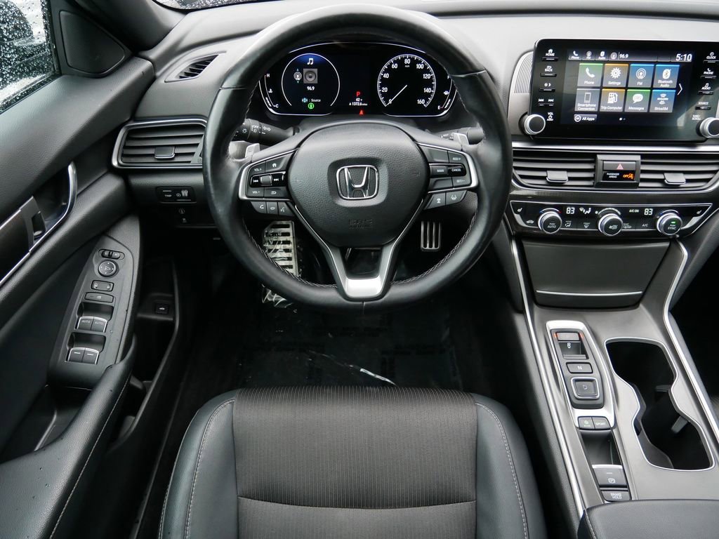 Used 2018 Honda Accord Sport image 12
