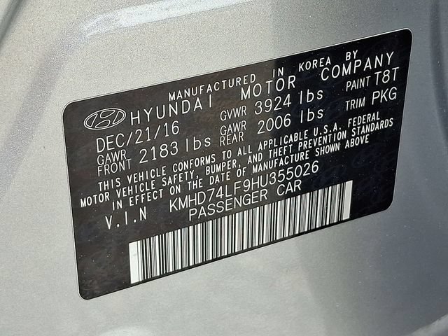 Used 2017 Hyundai Elantra SE w/ Cargo Package FWD image 28