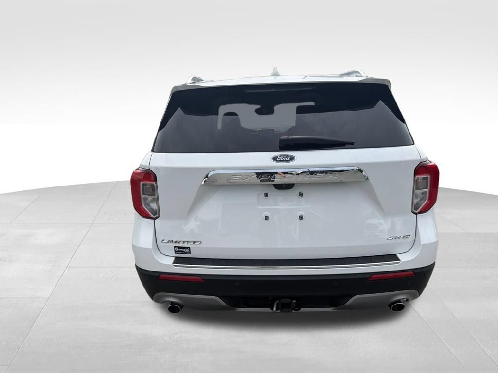 Certified 2023 Ford Explorer Limited w/ Equipment Group 301A AWD/4WD image 4