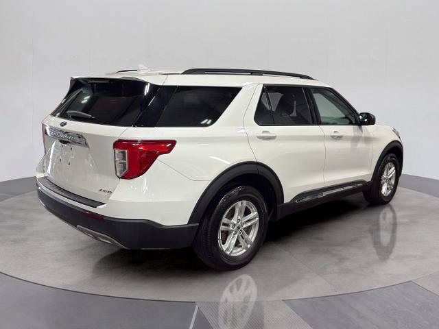 Certified 2023 Ford Explorer XLT w/ Equipment Group 202A AWD/4WD image 6