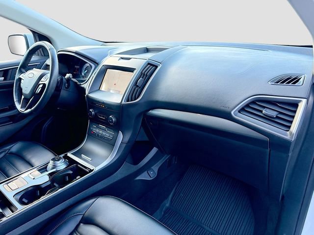 Certified 2020 Ford Edge SEL w/ Convenience Package image 33