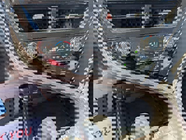 Used 2024 Toyota Camry SE image 15