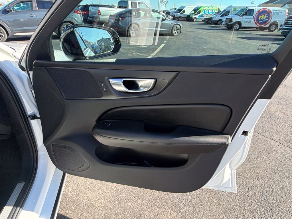 Used 2024 Volvo S60 B5 Plus AWD/4WD image 39