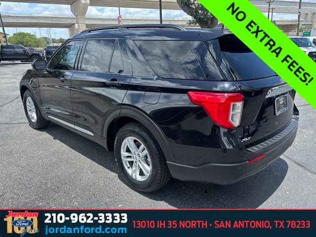 Certified 2024 Ford Explorer XLT RWD image 5