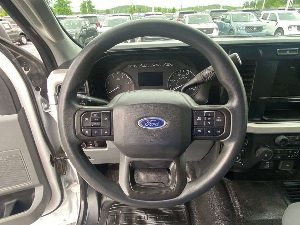 Certified 2023 Ford F250 XL w/ XL Driver Assist Package AWD/4WD image 13