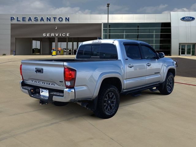Used 2023 Toyota Tacoma SR5 RWD image 5