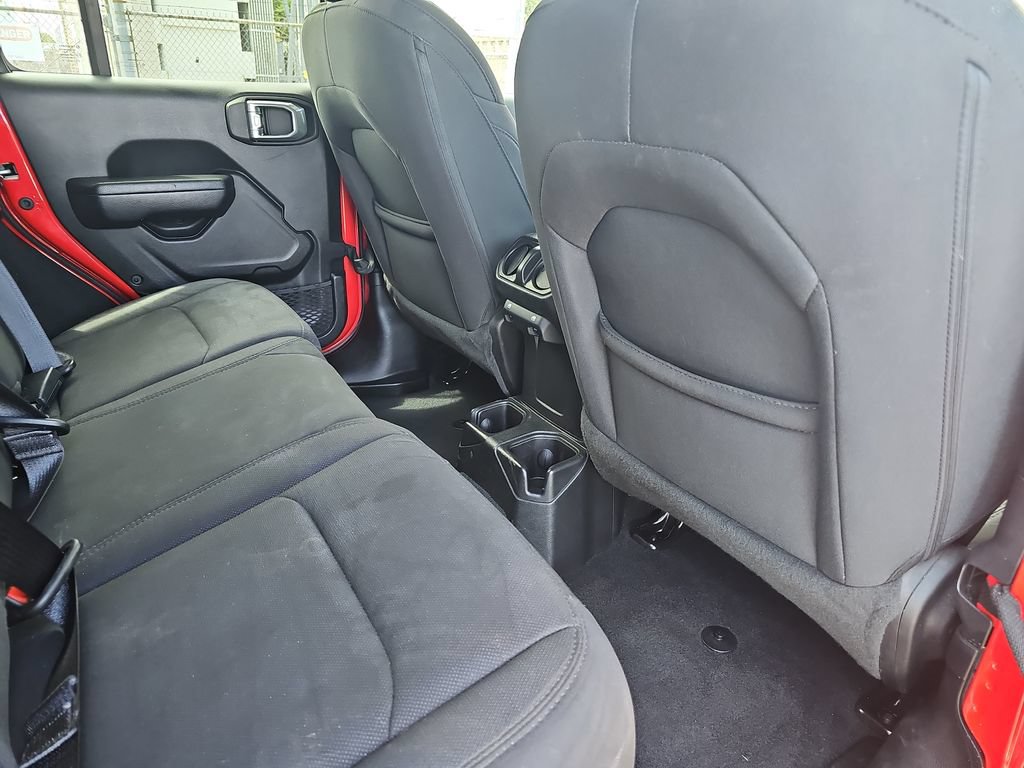 Used 2023 Jeep Wrangler Unlimited Sport AWD/4WD image 11