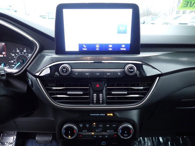 Certified 2022 Ford Escape SEL w/ SEL Stealth AWD Package image 28