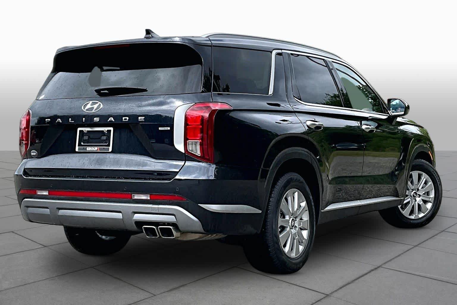 Used 2025 Hyundai Palisade SEL AWD/4WD image 13