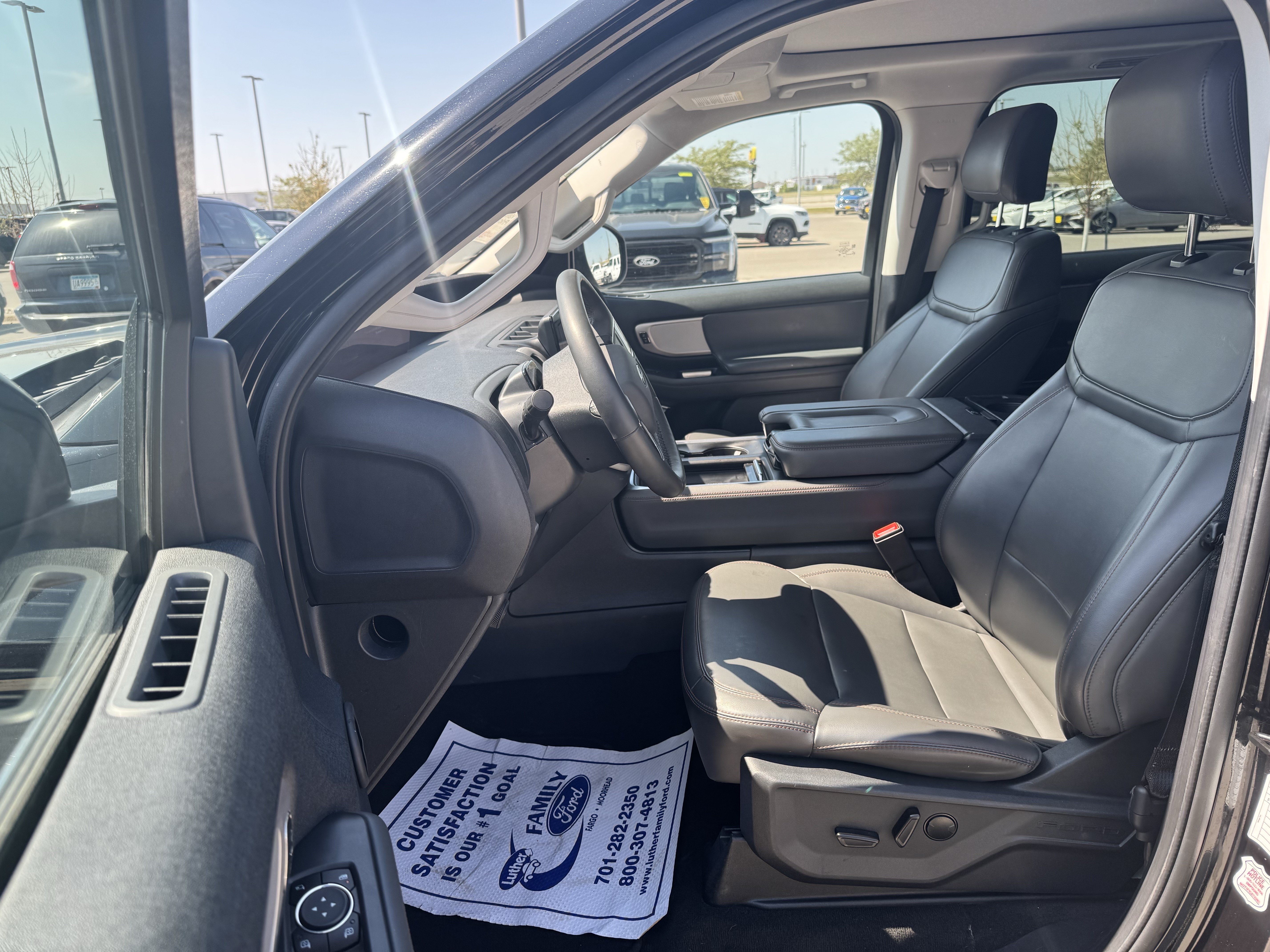 Certified 2025 Ford Expedition Max Active AWD/4WD image 21