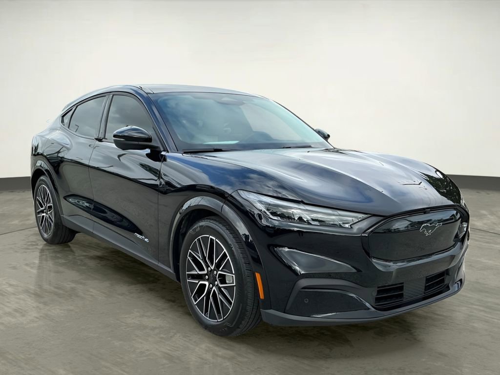 Certified 2025 Ford Mustang Mach-E Premium image 9