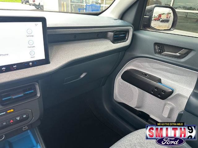 Certified 2025 Ford Maverick XLT FWD image 27