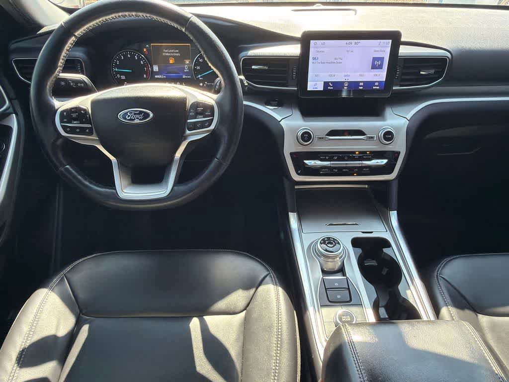 Certified 2022 Ford Explorer XLT w/ Equipment Group 202A AWD/4WD image 20