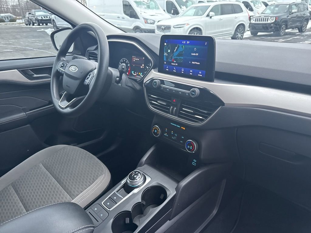 Certified 2022 Ford Escape SE image 27