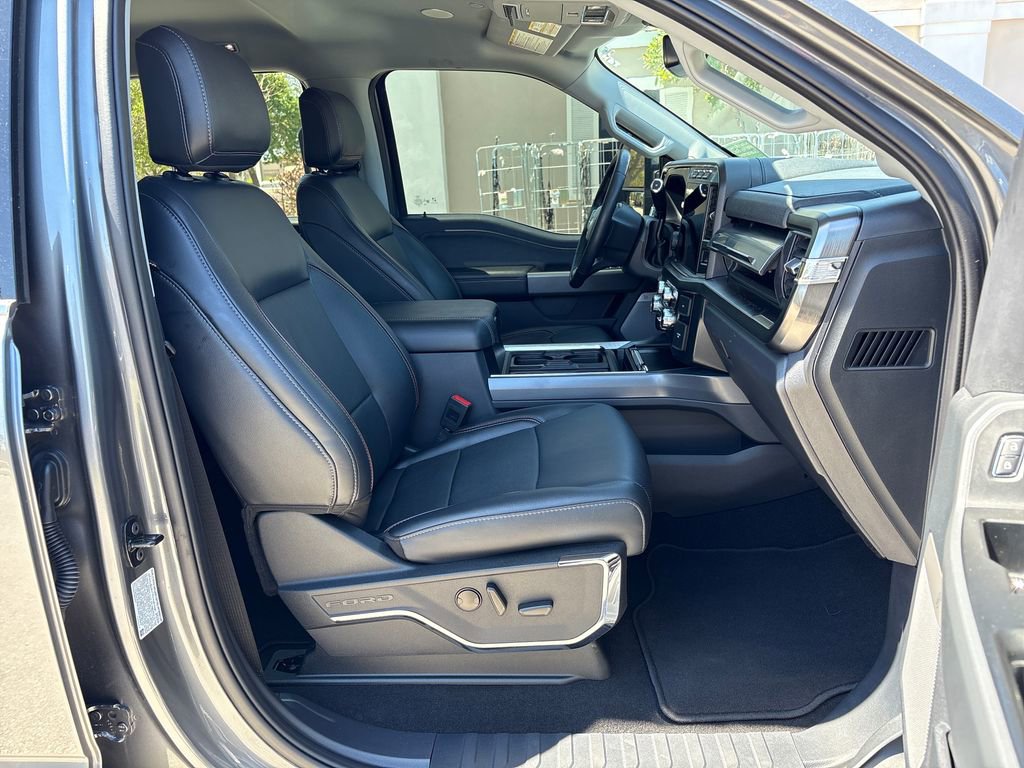 Certified 2024 Ford F350 Lariat w/ Lariat Ultimate Package image 7