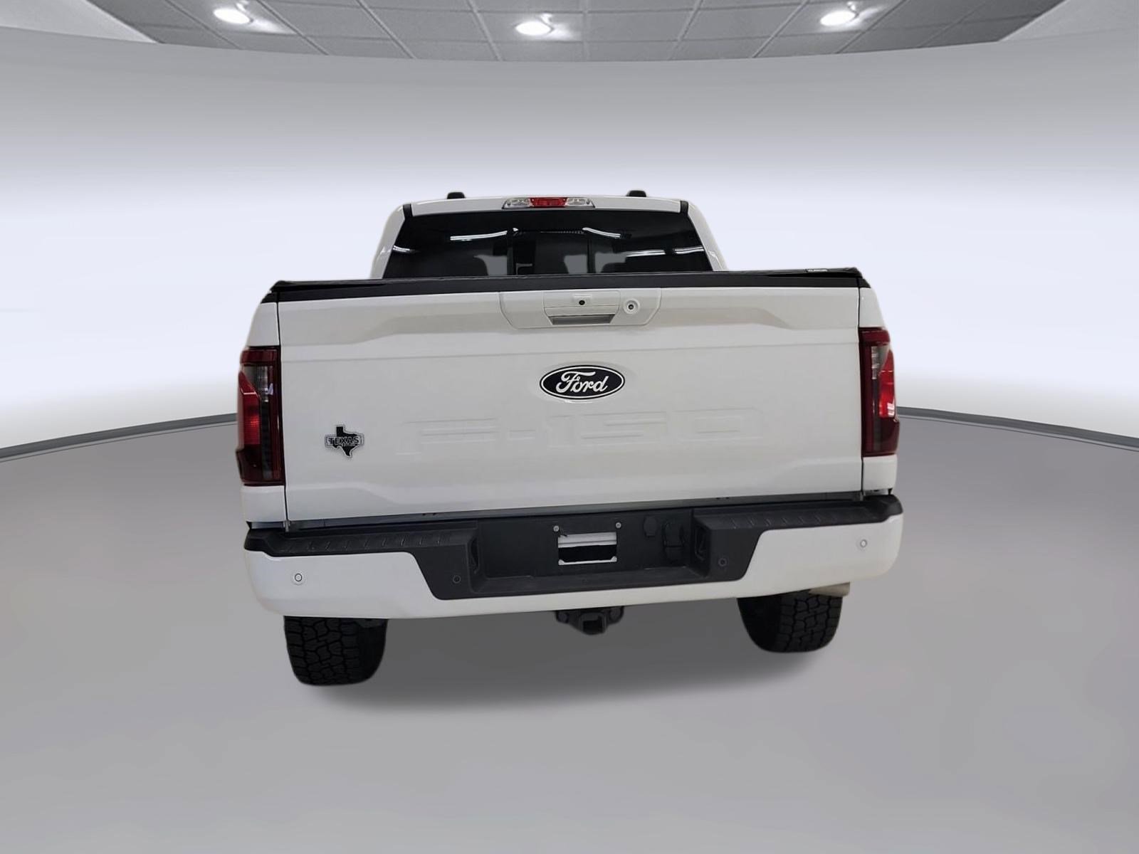 Certified 2025 Ford F150 XLT w/ Equipment Group 302A MID AWD/4WD image 8