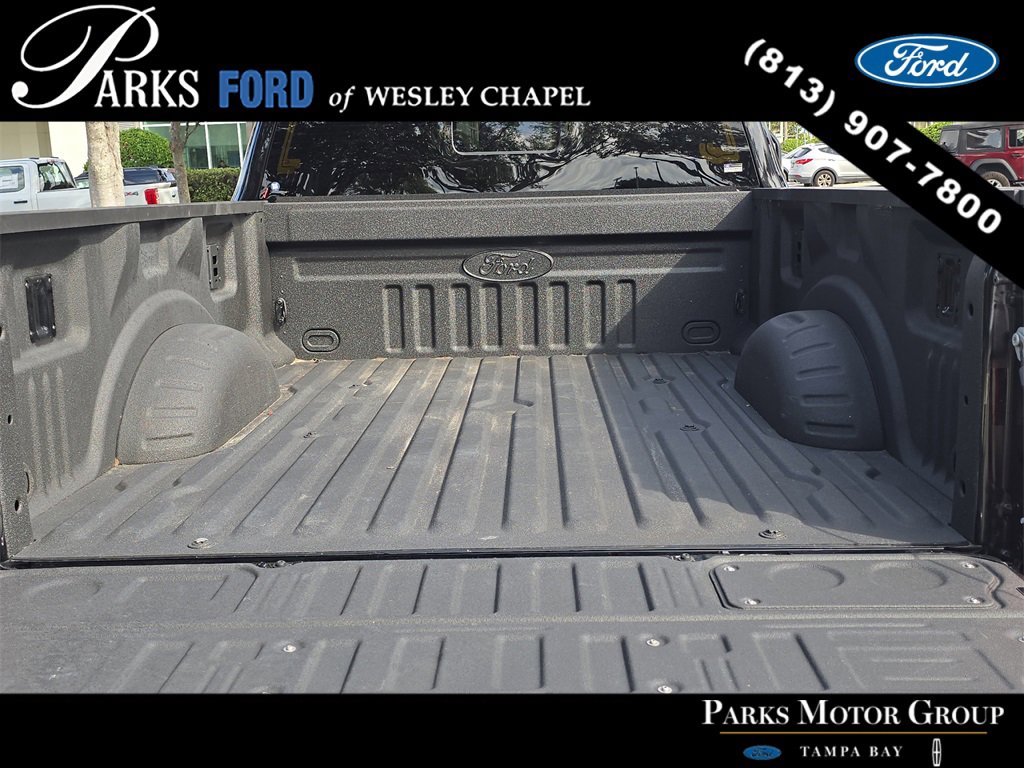 Certified 2025 Ford F250 Lariat w/ Black Appearance Package image 9